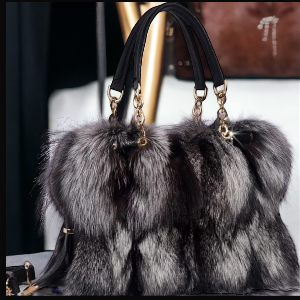 Luxury Real Fox Fur Handbag  Furry Shoulder Bag Purse Black